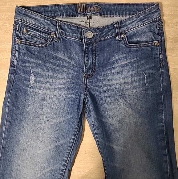 Kut From The Kloth Blue Dark Wash Jeans Size 8 EUC - Picture 3 of 13